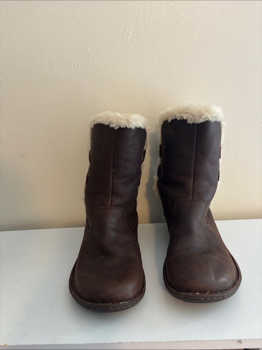 Women's Brown Shearling-Lined Winter Boots